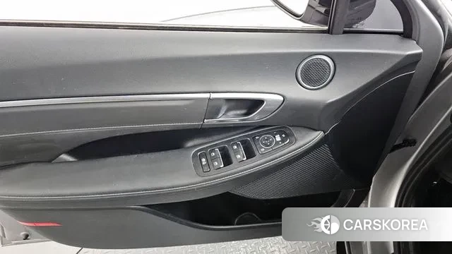 Hyundai Sonata (DN8) id 3503977 из Кореи 9