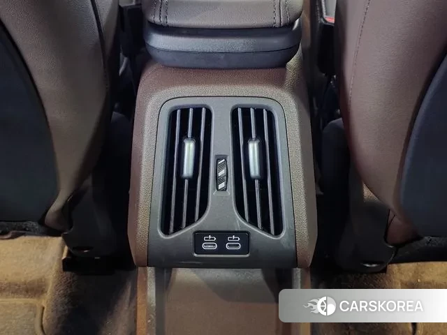 BMW X1 (U11) id 3638680 из Кореи 9