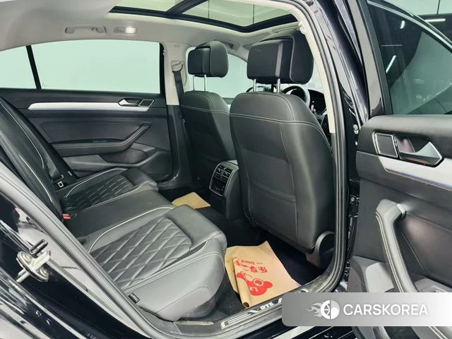 Volkswagen Magotan PHEV id 4271306 из Китая 9