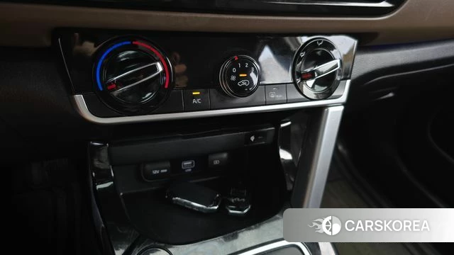 Kia Seltos id 4592880 из Кореи 9