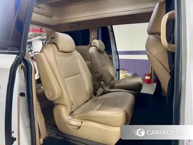 Kia The New Carnival id 3676999 из Кореи 9