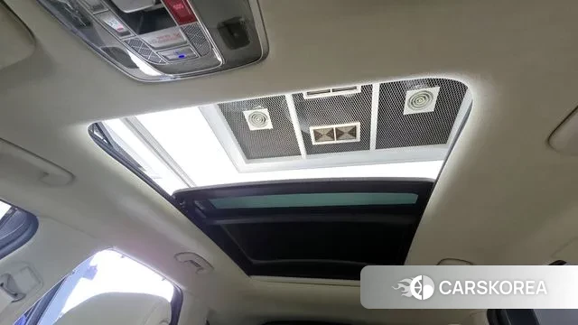 Genesis GV70 id 3011175 из Кореи 9