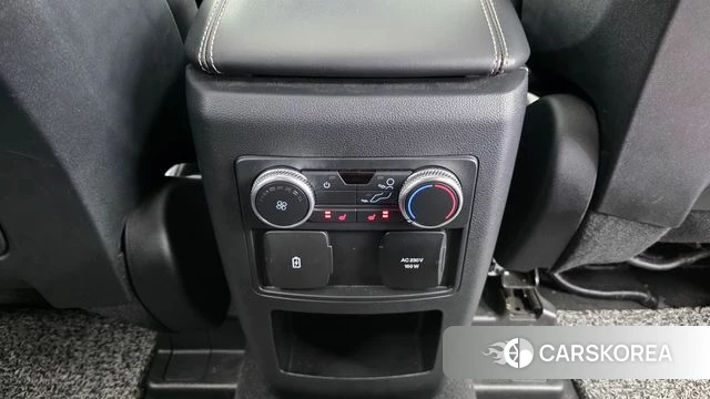 Ford Explorer 6th Generation id 4435069 из Кореи 9