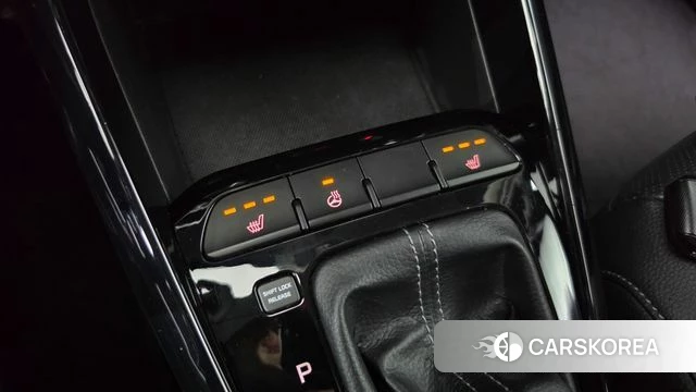Kia Stonic id 4765475 из Кореи 9