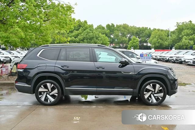 Volkswagen Tourang id 4359483 из Китая 9