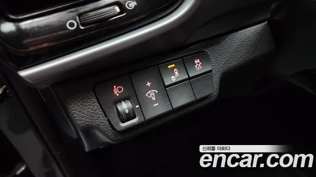 Kia Stonic id 2827300 из Кореи 9