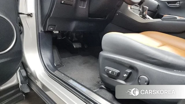 Lexus NX300h id 3005078 из Кореи 9