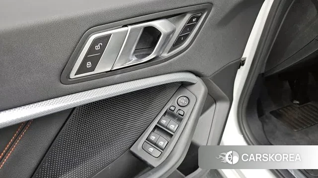 BMW 1 Series (F40) id 2970057 из Кореи 9