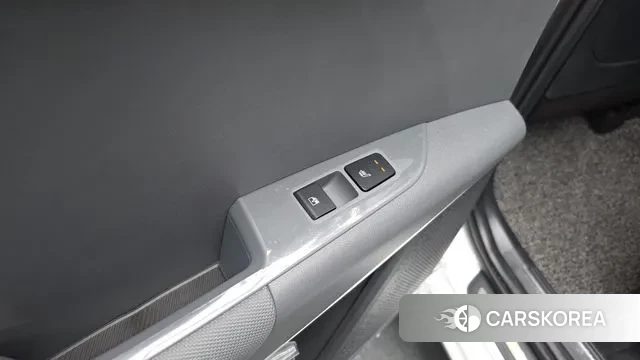 Kia Di Ol Nu Niro id 3735244 из Кореи 9