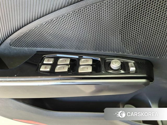 Ssangyong Tivoli Air id 4392679 из Кореи 9