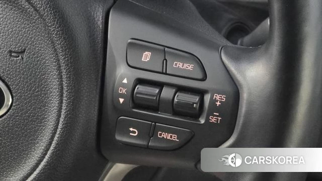 Kia All New Carnival id 4543753 из Кореи 9