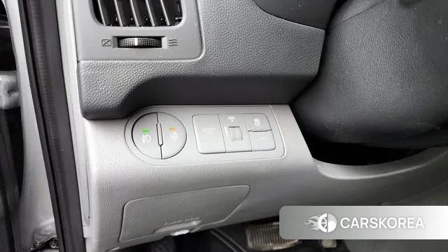 Hyundai The New Grand Starex id 3536316 из Кореи 9