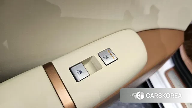 Hyundai Grandeur (GN7) id 3006982 из Кореи 9