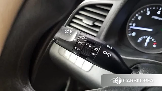 Hyundai Avante AD id 2971510 из Кореи 9