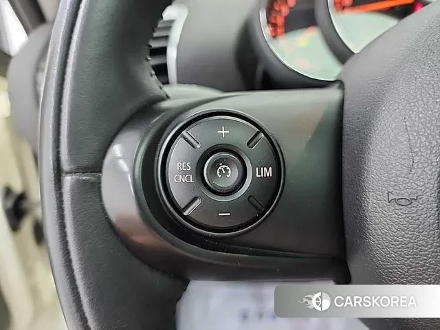 Mini Cooper Clubman id 3060410 из Кореи 9