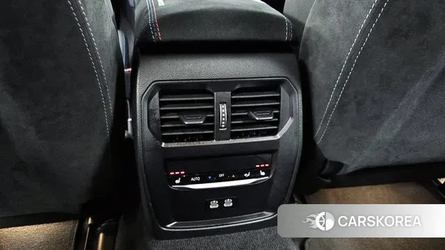 BMW i4 id 2915064 из Кореи 9