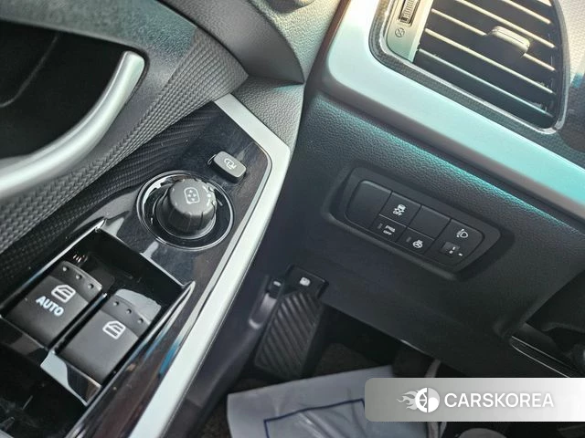 Ssangyong New Style Korando C id 3911974 из Кореи 9