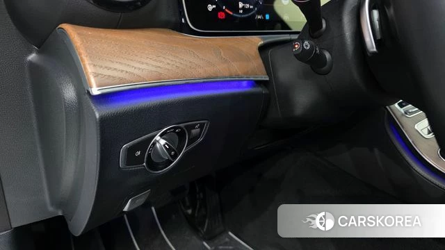 Mercedes-Benz E-Class W213 id 4780040 из Кореи 9