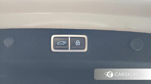 Hyundai Grandeur (GN7) id 4248806 из Кореи 9