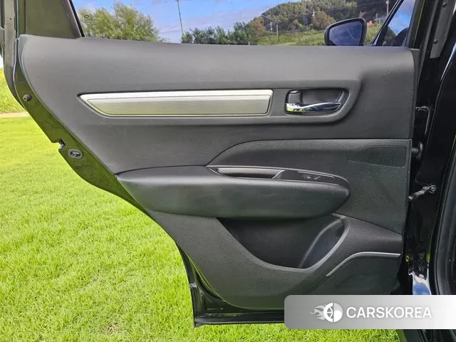 Renault Korea (Samsung) The New QM6 id 3149141 из Кореи 9