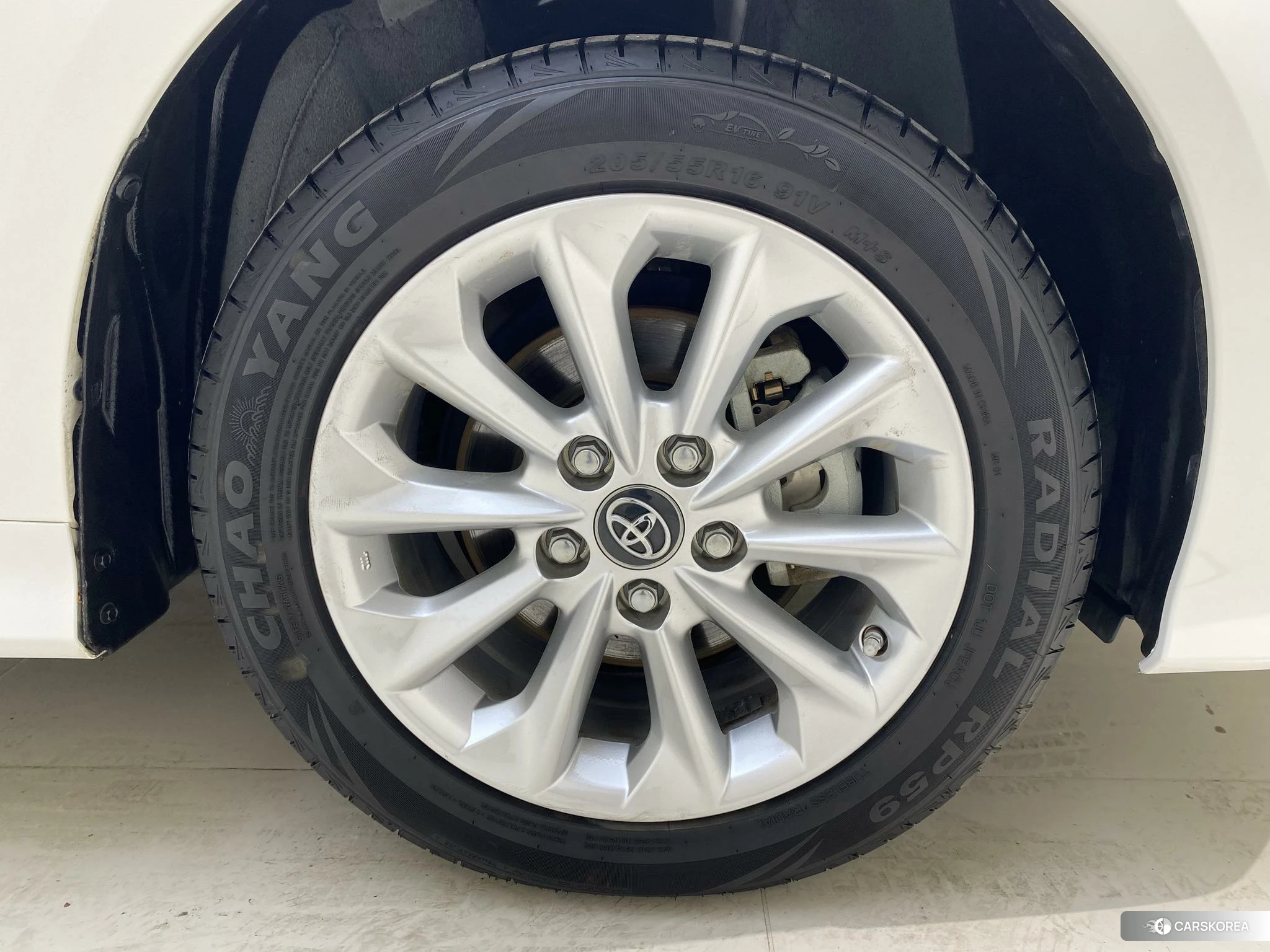 Toyota Corolla id 4512614 из Китая 9