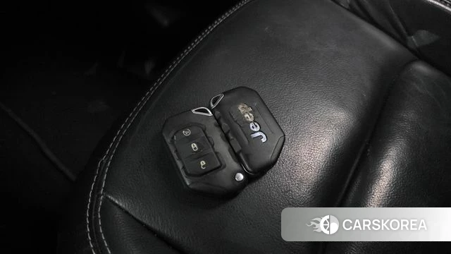 Jeep Wrangler (JL) id 4658264 из Кореи 9