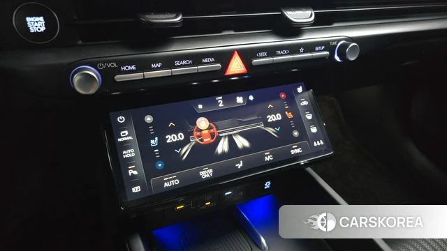 Hyundai Grandeur Hybrid (GN7) id 4880017 из Кореи 9