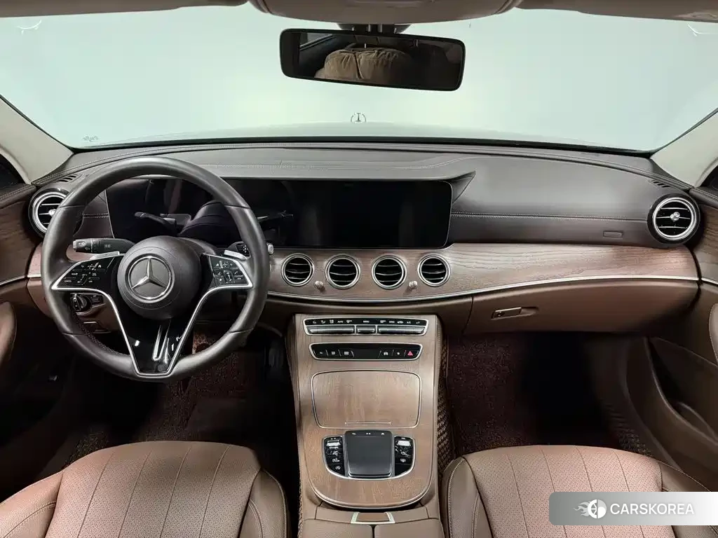 Mercedes-Benz E-Class id 4649298 из Китая 9