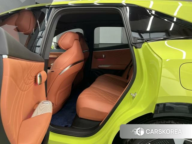 Dark blue car Dark blue S07 id 4213537 из Китая 9