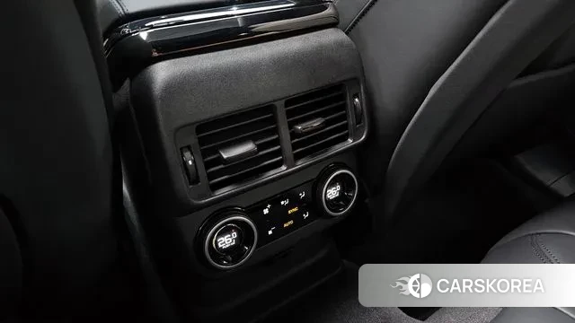 Land Rover Range Rover Velar id 3624358 из Кореи 9