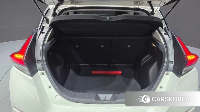 Nissan Leaf (ZE1) id 4595695 из Кореи 9