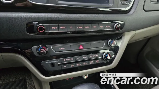 Kia The New Carnival id 2513024 из Кореи 9