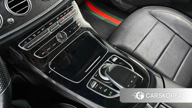 Mercedes-Benz E-Class W213 id 4508564 из Кореи 9