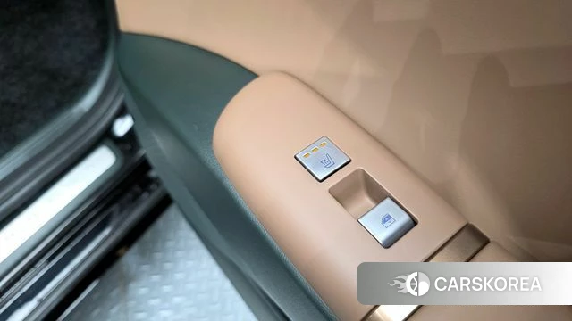 Hyundai Grandeur Hybrid (GN7) id 3831656 из Кореи 9