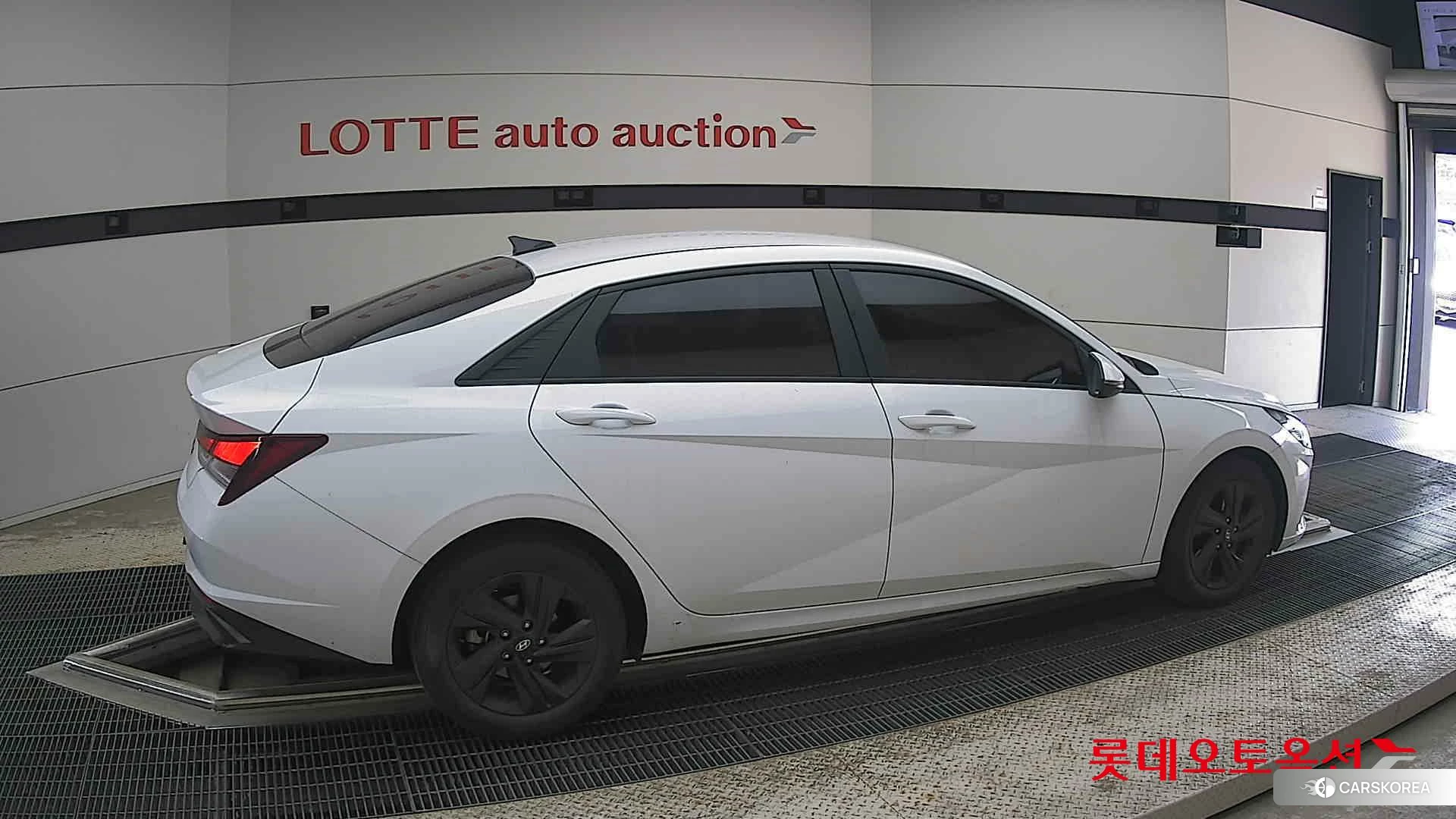 Hyundai Avante id 4289509 из Кореи 9
