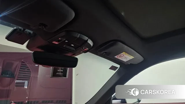 Porsche 911(992) id 3011397 из Кореи 9