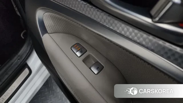 Genesis The New G70 id 3540163 из Кореи 9