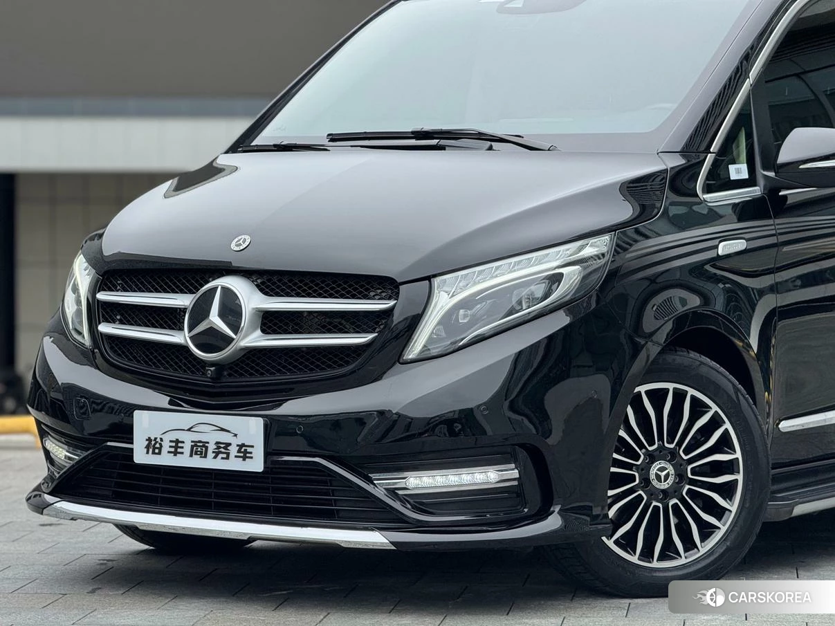 Mercedes-Benz V-class id 4487420 из Китая 9