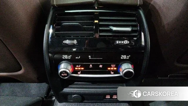 BMW 5 Series (G30) id 3629954 из Кореи 9