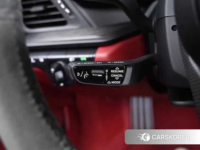 Porsche 911(992) id 2988682 из Кореи 9