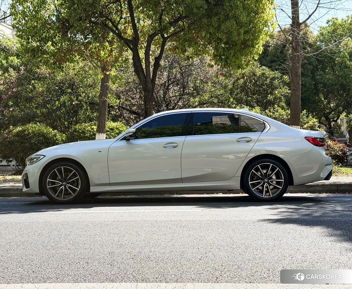 BMW 3 series id 4426460 из Китая 9