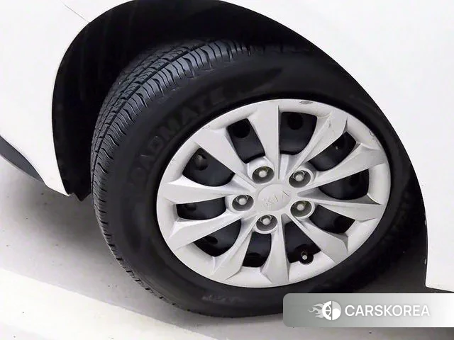 Kia Come New K3 id 2961141 из Кореи 9