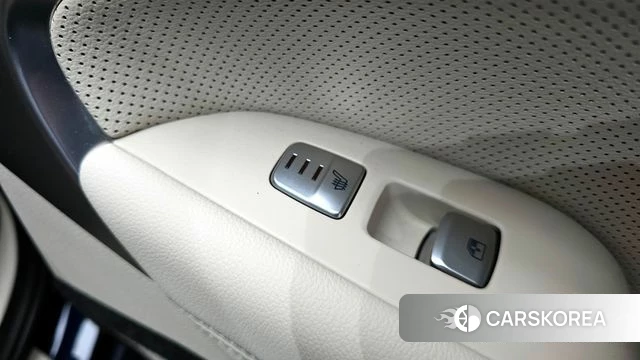 Genesis The New G70 id 4294058 из Кореи 9
