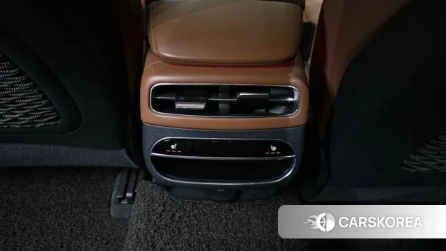 Genesis GV70 id 3941880 из Кореи 9