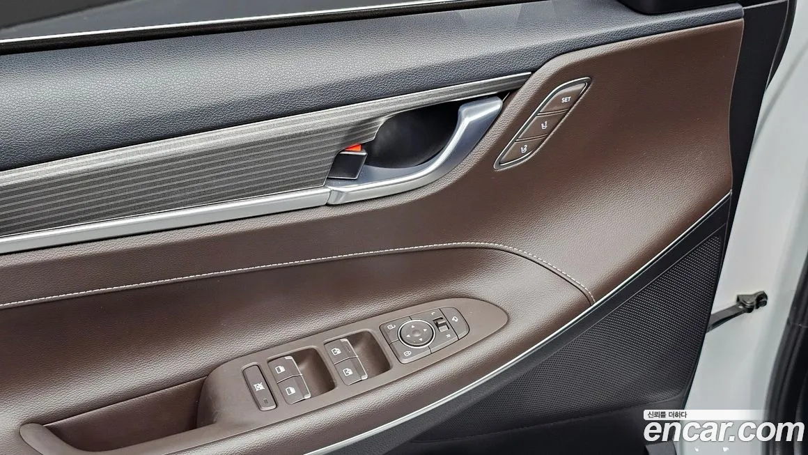 Hyundai Grandeur IG id 2177315 из Кореи 9