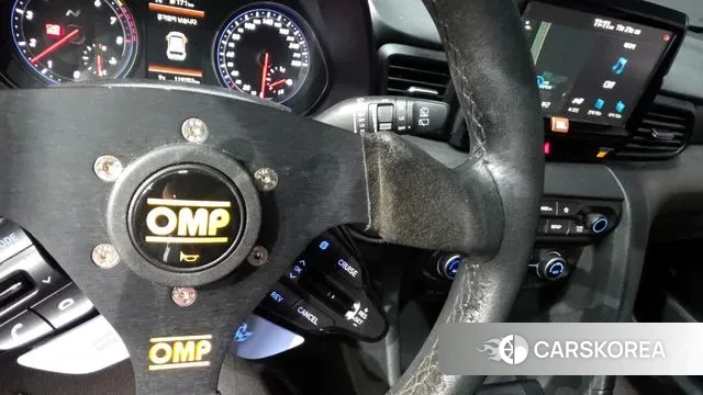 Hyundai Veloster (JS) id 3396920 из Кореи 9