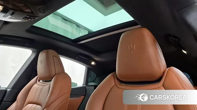 Maserati Levante id 3747972 из Кореи 9