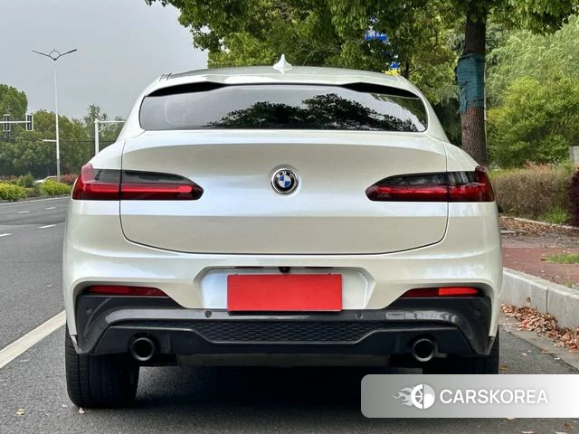 BMW X4 id 4265357 из Китая 9
