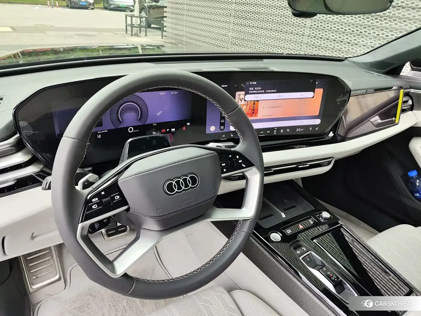 Audi A6L id 4578203 из Китая 9