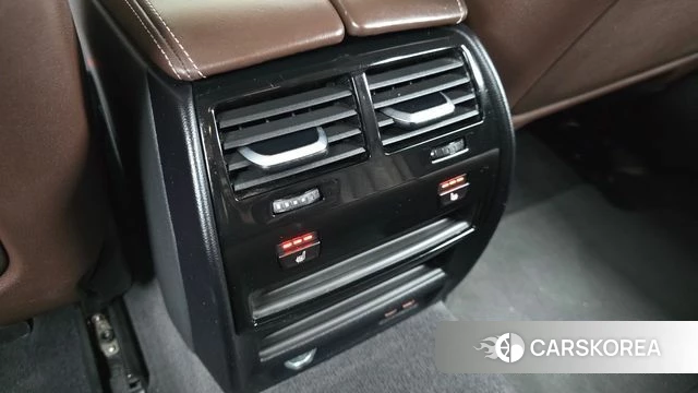 BMW 5 Series (G30) id 4422909 из Кореи 9